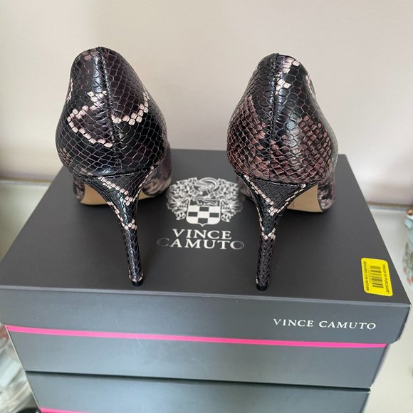Vince Camuto Snake Print Heels - Picture 4 of 6